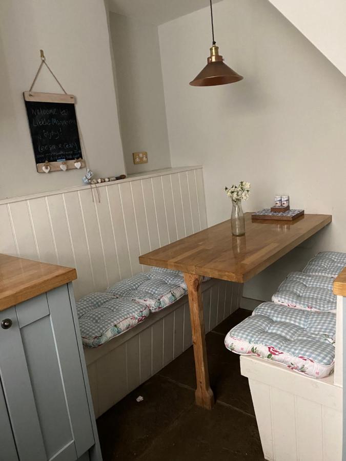 Little Monmouth 4 Bedroom Cottage, Old Town Lyme Regis, Dog Friendly And Parking Luaran gambar